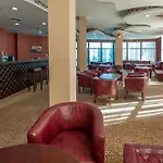 Hotel Del Sol 4*