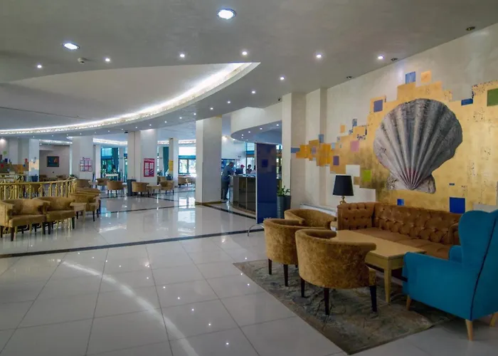 Del Sol Отель 4*